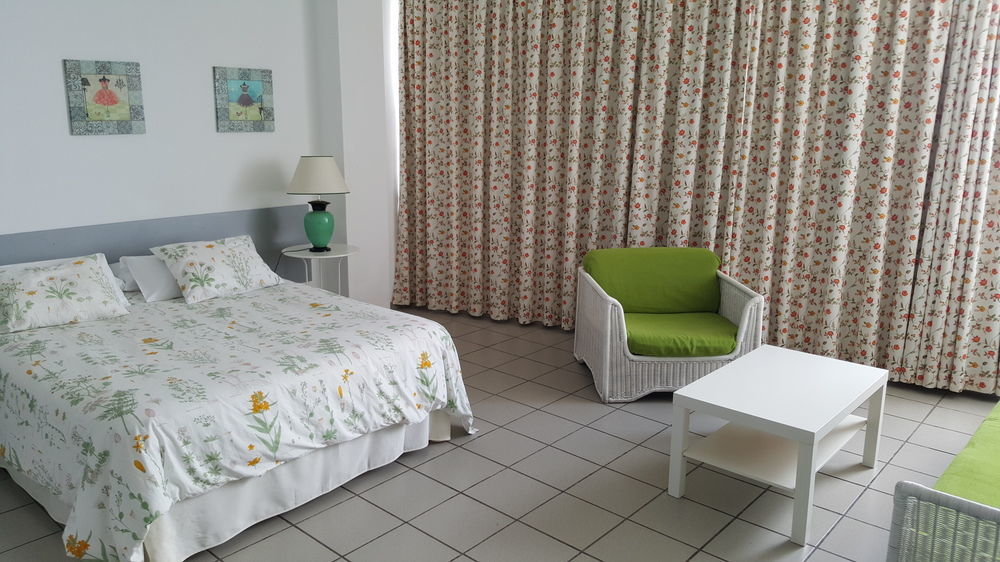 Ciw Hostel Pozo Izquierdo ภายนอก รูปภาพ