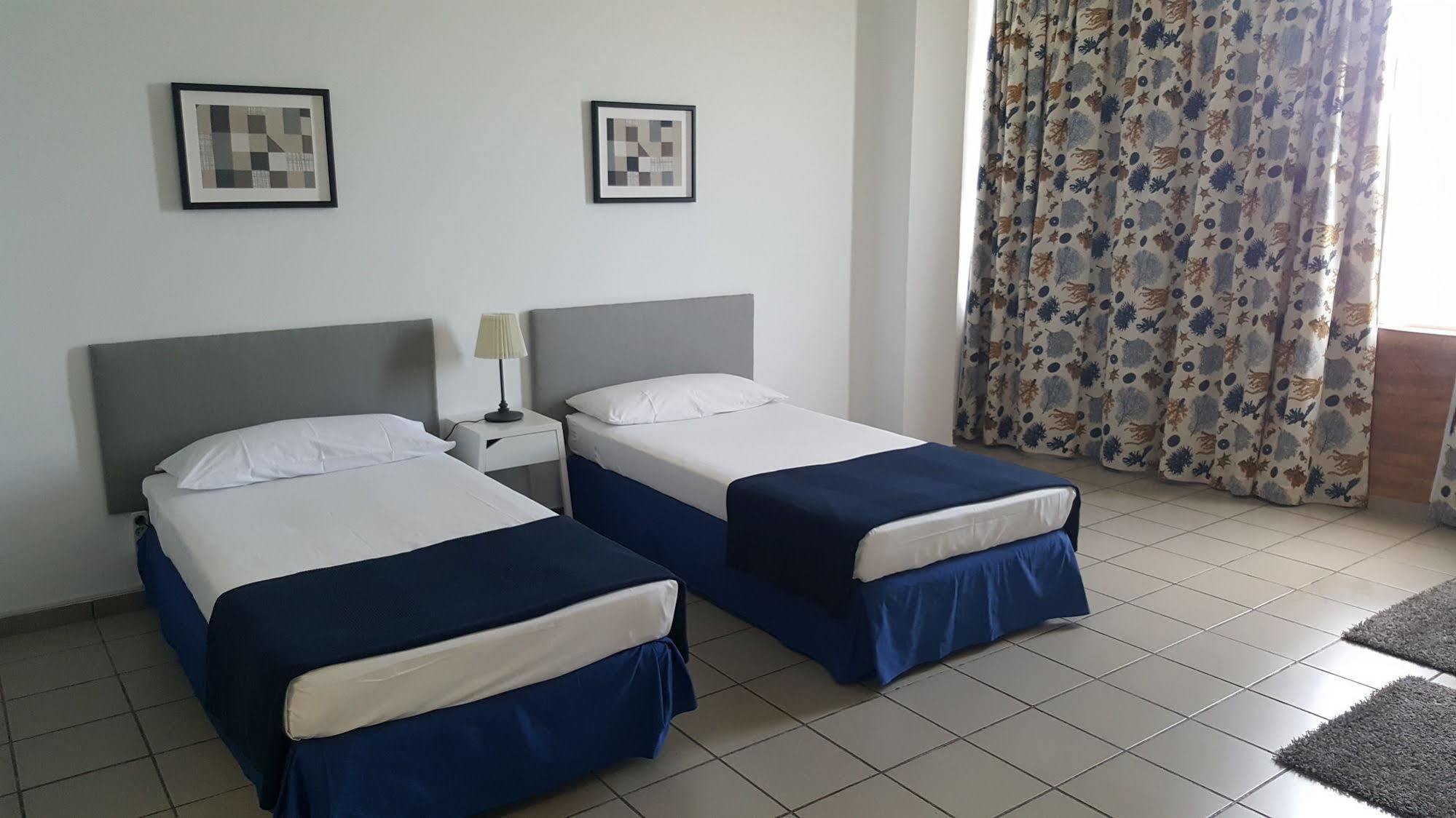 Ciw Hostel Pozo Izquierdo ภายนอก รูปภาพ