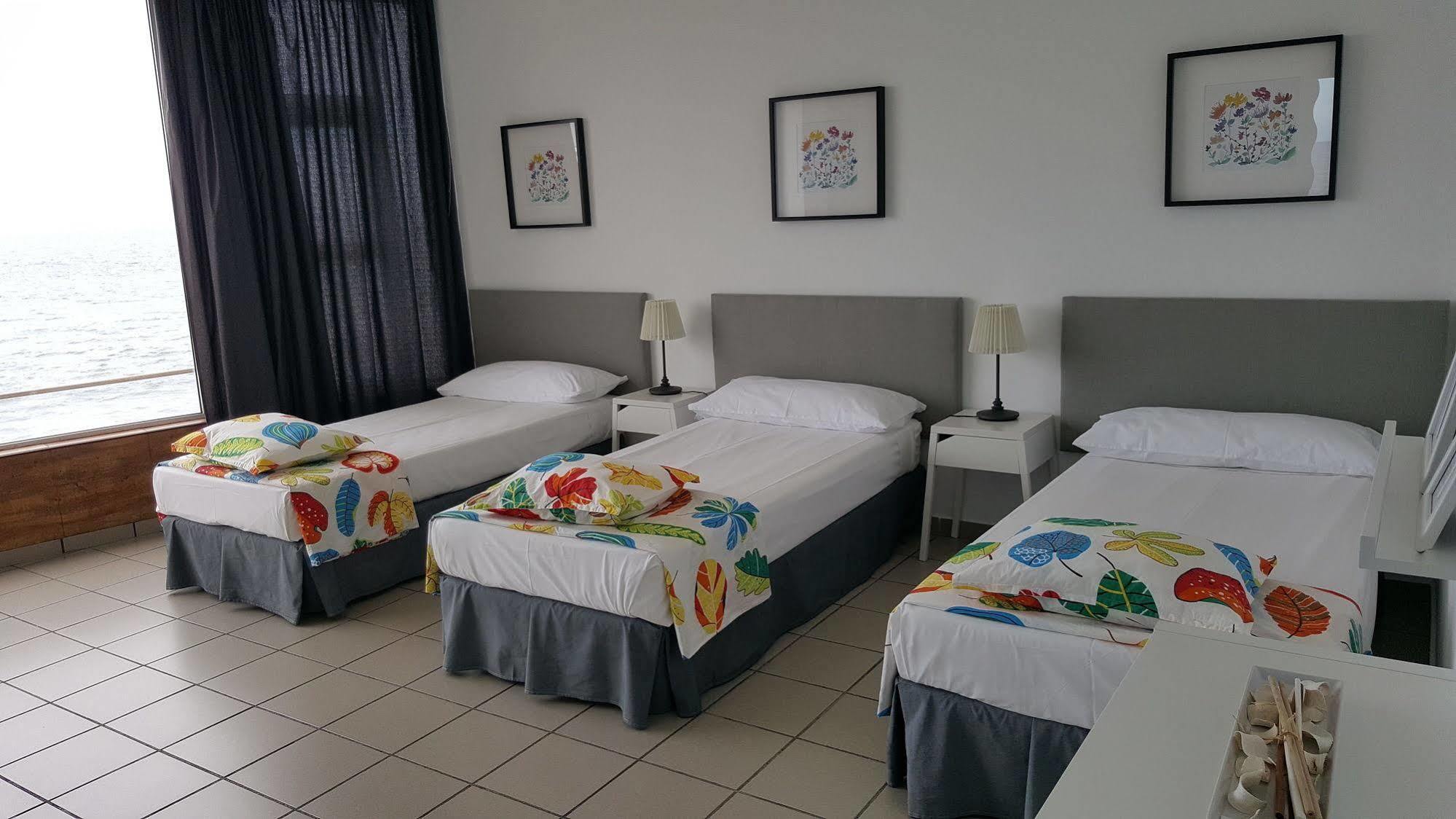 Ciw Hostel Pozo Izquierdo ภายนอก รูปภาพ
